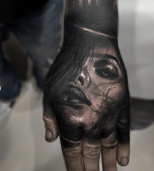 Kadın Temalı Tattoo Dövme Modelleri 10