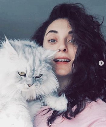 Aslıhan Gürbüz Saç Rengi ve Modelleri 3
