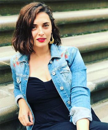Aslıhan Gürbüz Saç Rengi ve Modelleri