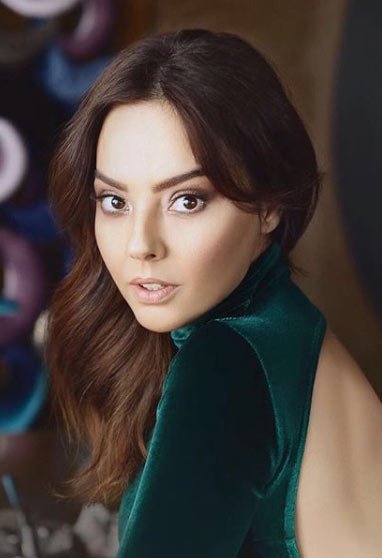 Ebru Gündeş Saç Rengi ve Modelleri 4 Ebru Gündeş Saç Rengi ve Modelleri 2
