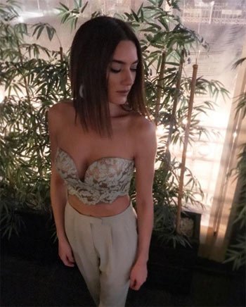 Hande Subaşı Saç Rengi ve Modelleri 3