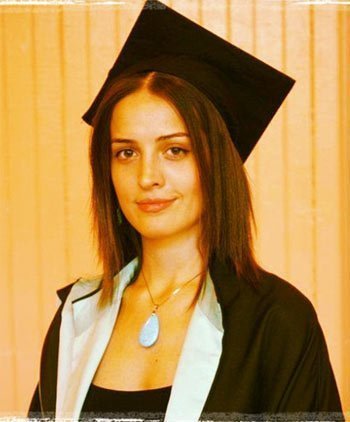 İrem Sak Saç Rengi ve Modelleri 13