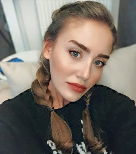 Beste Kanar Saç Rengi ve Modelleri 10