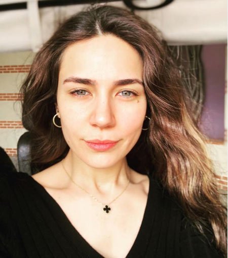 Buse Varol Saç Rengi ve Modelleri 2