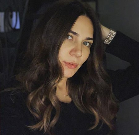 Buse Varol Saç Rengi ve Modelleri 12