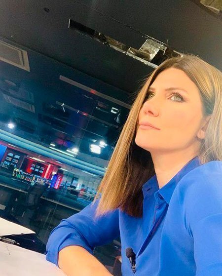 Buse Biçer Saç Rengi ve Modelleri 6