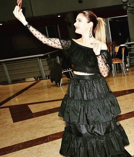 Derya Bedavacı Saç Rengi ve Modelleri 5