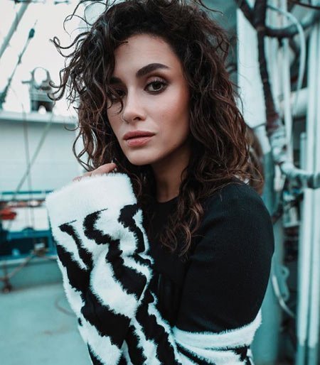 Hande Doğandemir Saç Rengi Ve Modelleri 1