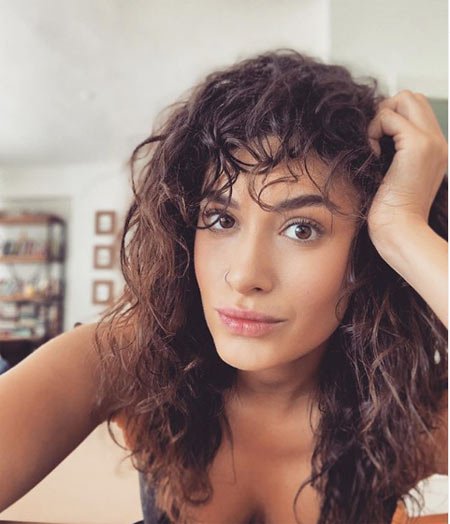 Hande Doğandemir Saç Rengi Ve Modelleri 3