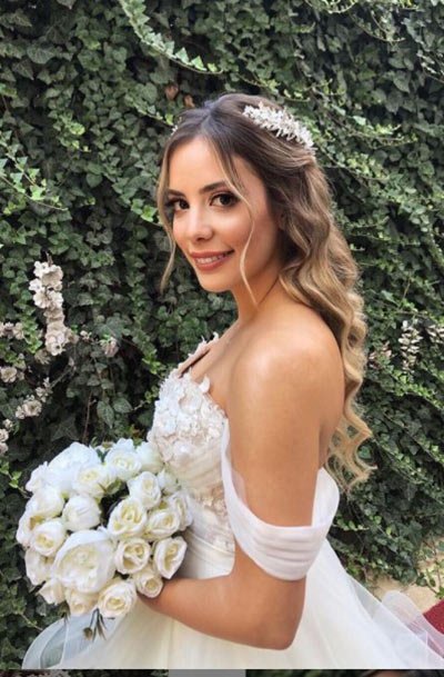 15 Adet Büyüleyici Mezuniyet Saç Modelleri 5 15 Adet Büyüleyici Mezuniyet Saç Modelleri 3