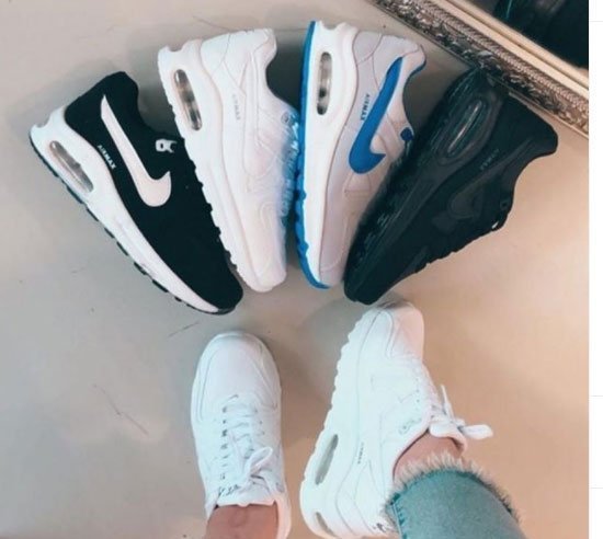 Nike Dolgu Topuk Spor Ayakkabılar 3