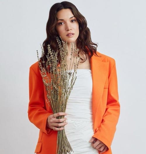 hazal-subasi-sac-01
