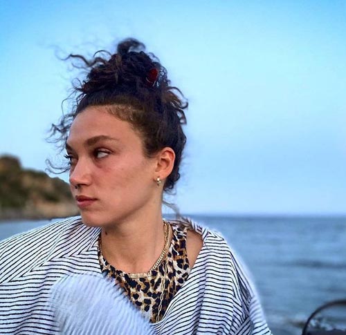 Melisa Şenolsun Saç Rengi ve Modeli 2