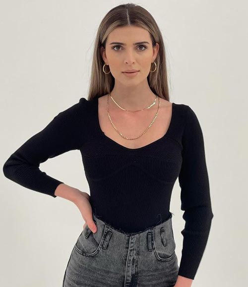 Merve Aydın Saç Rengi ve Modelleri 3