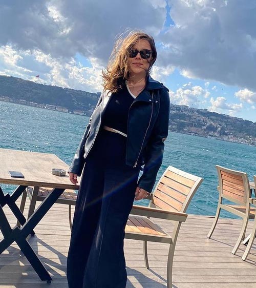 Merve Özbey Saç Rengi ve Modelleri 2