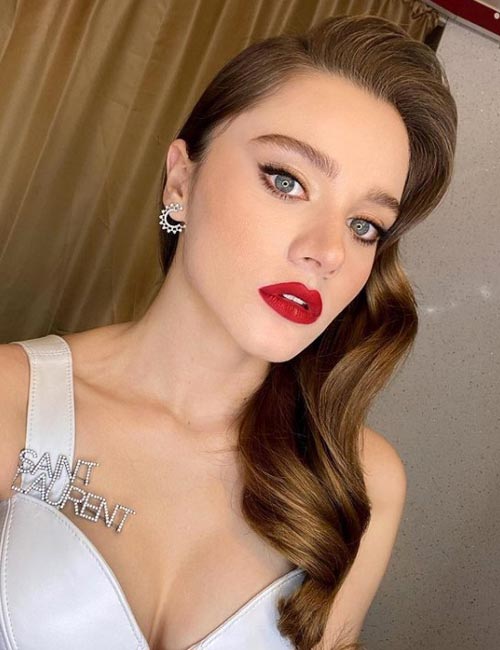 Miray Daner Saç Rengi ve Modelleri 3