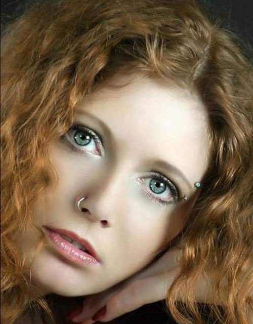 Yüz Tipinize göre Seçebileceğiniz 19 Yüz Piercing Modeli 14