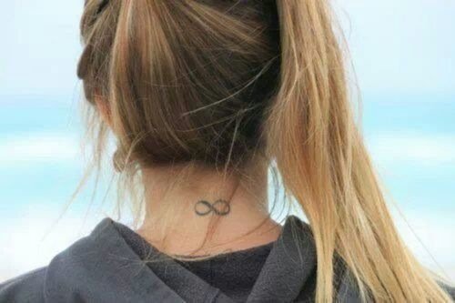 En Güzel 100 Bayan Enseye Dövme /Tattoo Modelleri 8