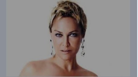 Hülya Avşar Saç Rengi ve Modelleri 2