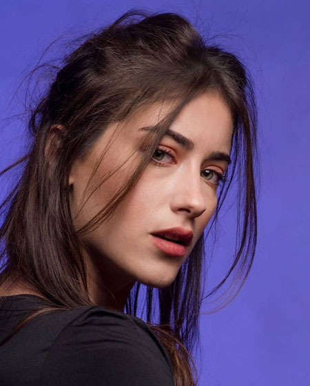 Hazal Kaya Saç Renkleri ve Modelleri 4