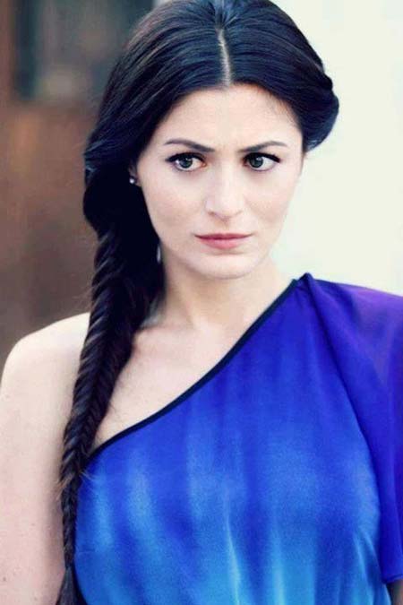 Deniz Çakır Saç Rengi ve Modelleri 8