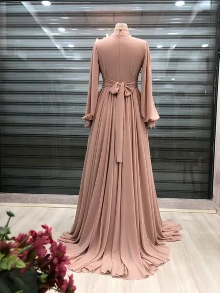 Gelmiş Geçmiş En Güzel 85 Tesettür Abiye Elbise Modeli 40